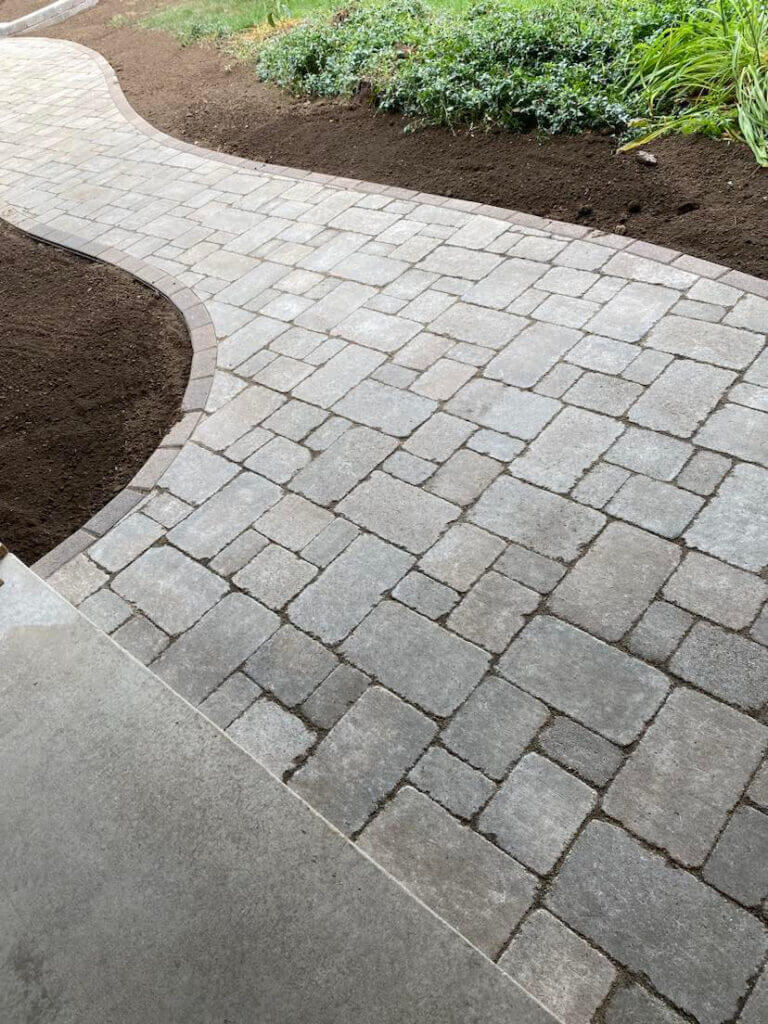 Beautiful new walkway creations paved with stones